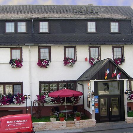 Hotel Thielmann Mittenaar Exteriér fotografie