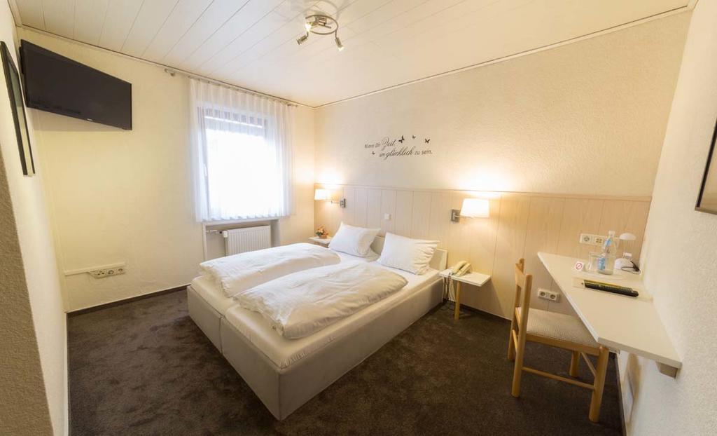 Hotel Thielmann Mittenaar Exteriér fotografie